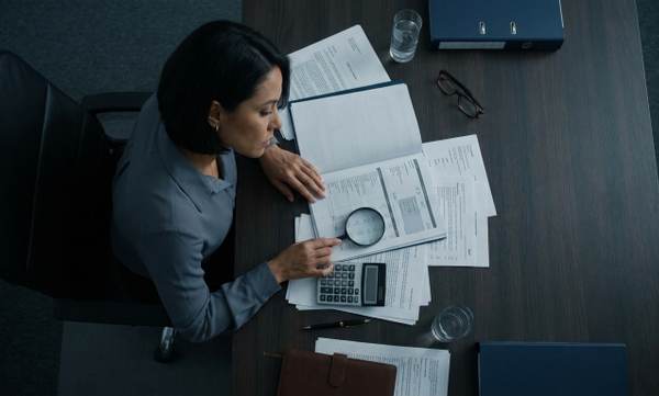 IRRF sobre Bonificações em Ações: O Impasse que Paralisa Empresas e Acionistas